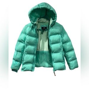 Champion, puffer jacket with sparkle hand cuffs- Size: M 7/8